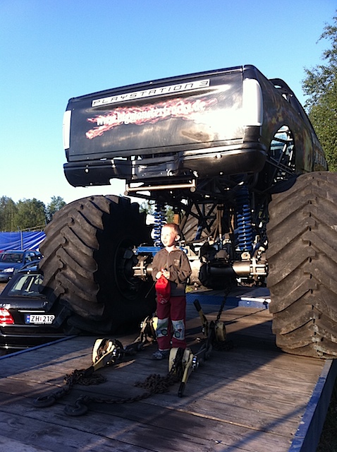 Monster Truck 20110704 - 25.JPG